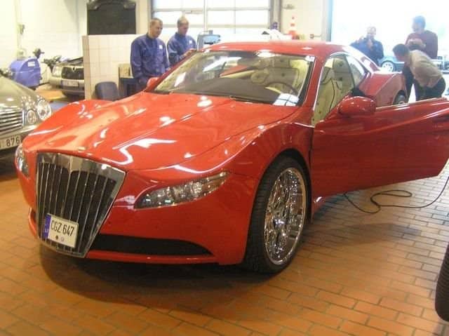 This guy built his dream car using expanding foam